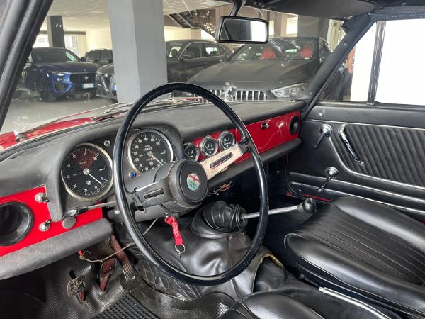 Alfa Romeo DUETTO OSSO DI SEPPIA 1968 134843