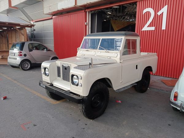 Land Rover 88 1978