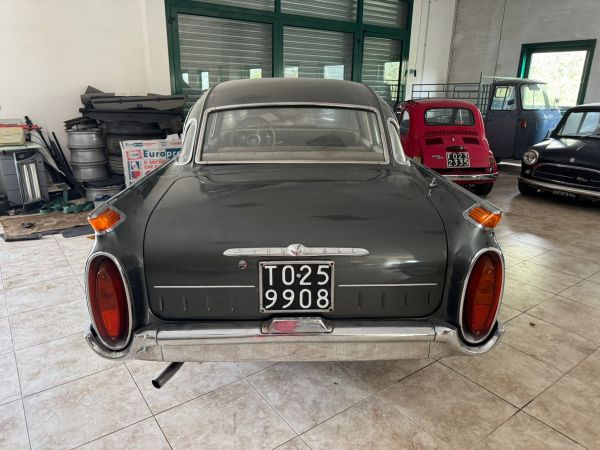 Vauxhall Cresta 1958 135168