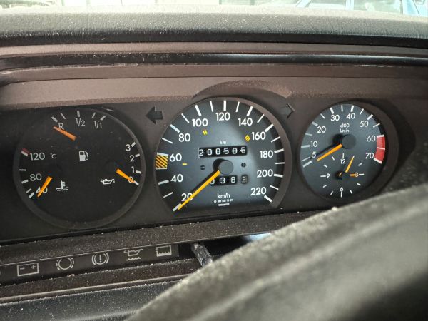 Mercedes-Benz 190 1991 135181