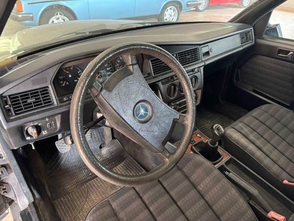 Mercedes-Benz 190 1991 135184