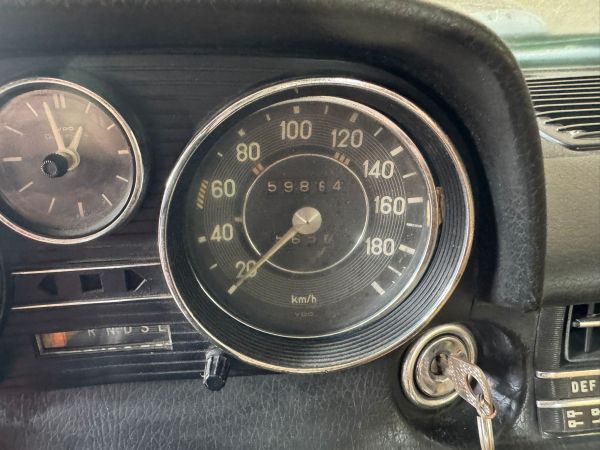 Mercedes-Benz 200 1996 135218