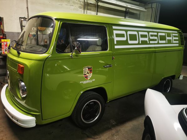 Volkswagen T2a Kombi 1978 135304