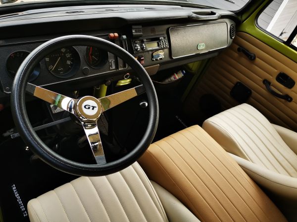 Volkswagen T2a Kombi 1978 135306