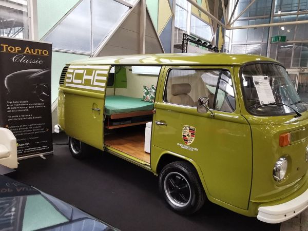 Volkswagen T2a Kombi 1978 135312