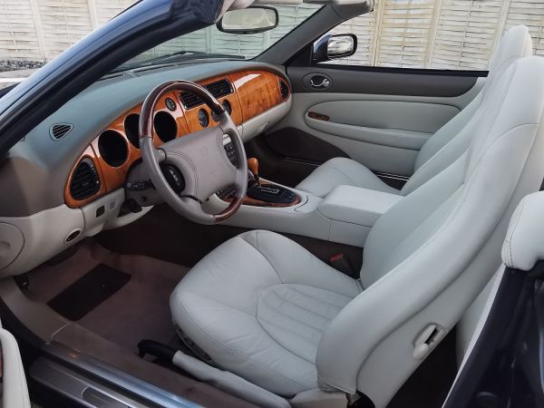Jaguar XKR 1998 135847