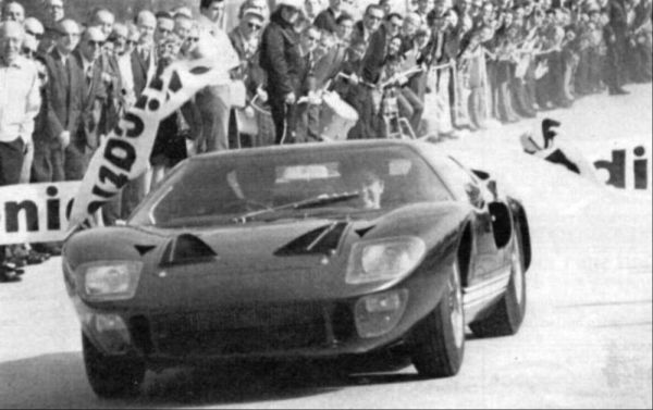 Ford GT40 1965 117661