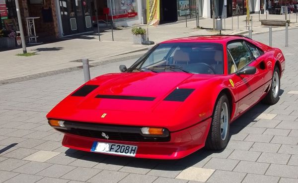 Ferrari 208 GTB Turbo 1983 134936