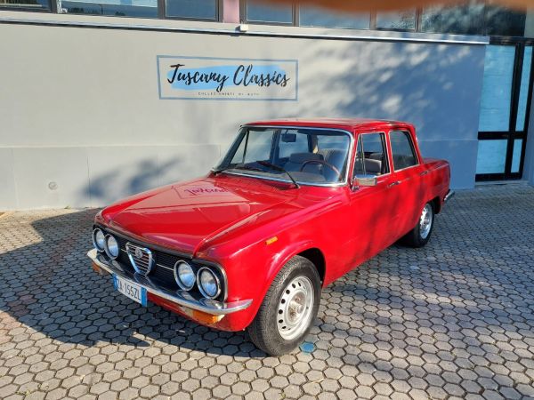 Alfa Romeo Giulia Nuova Super 1300 1975 135001
