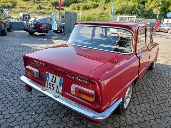 Alfa Romeo Giulia Nuova Super 1300 1975 135005