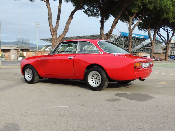 Alfa Romeo 2000 GT Veloce 1973 135980
