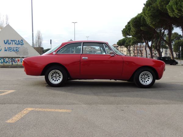 Alfa Romeo 2000 GT Veloce 1973 135985
