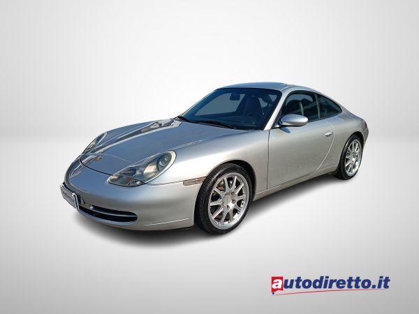 Porsche 911 Carrera 4 2001
