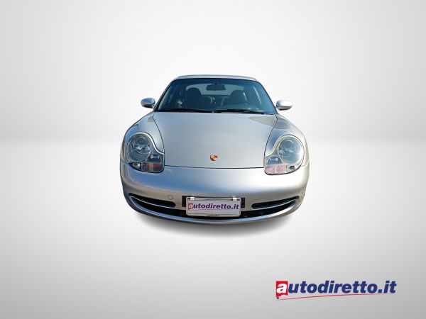 Porsche 911 Carrera 4 2001 135404