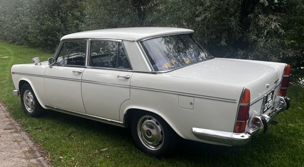 Fiat 2300 1967 135477