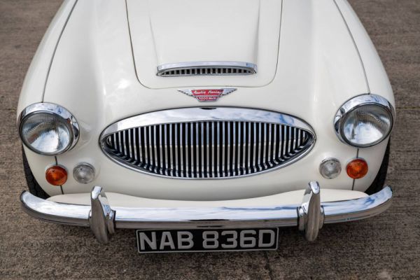Austin-Healey 3000 Mk III (BJ8) 1966 11872
