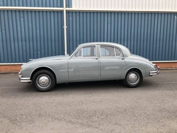 Jaguar 3.4 Litre 1958 11908