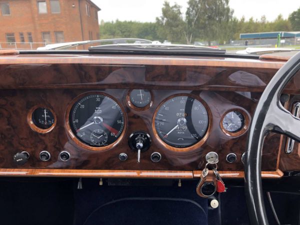 Jaguar 3.4 Litre 1958 11911