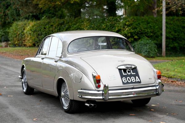 Jaguar Mk II 3.8 1963 11931