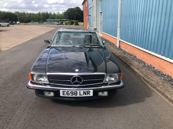 Mercedes-Benz 420 SL 1988 11956
