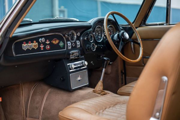 Aston Martin DB 6 Mk II 1970 69947