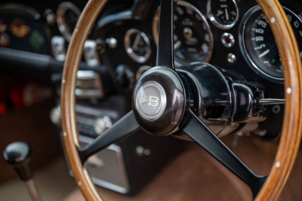 Aston Martin DB 6 Mk II 1970 69948