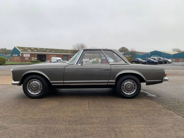 Mercedes-Benz 280 M-SL 1966 82019