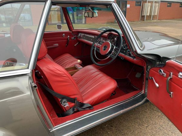 Mercedes-Benz 280 M-SL 1966 82029