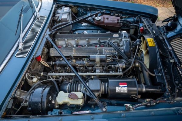 Daimler Sovereign 4.2 1984 120213