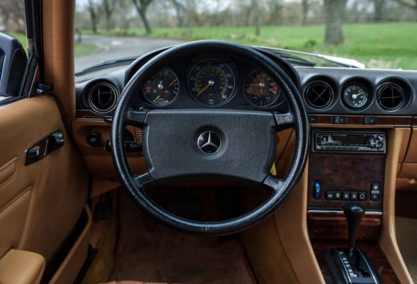 Mercedes-Benz 380 SL 1984 13853