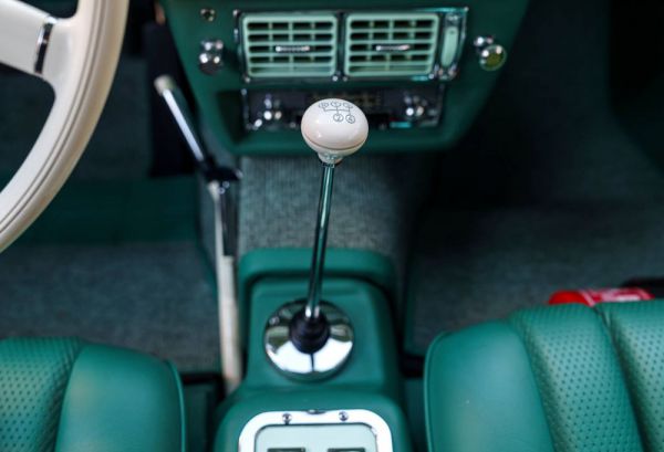 Mercedes-Benz 300 SL Roadster 1963 81337