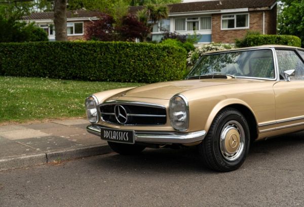 Mercedes-Benz 250 SL 1967 118916