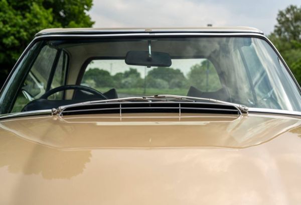 Mercedes-Benz 250 SL 1967 118917