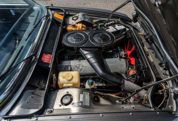 BMW 3,3 L 1975 118930