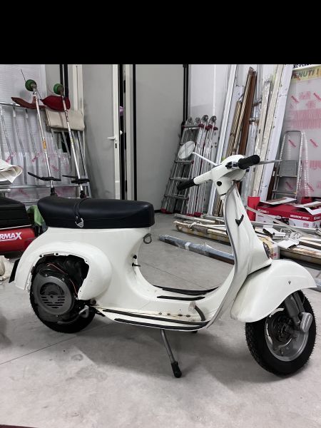 Piaggio Vespa V5AT 50 L 1975 135929