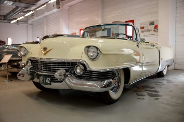 Cadillac Eldorado Corvertibile 1954