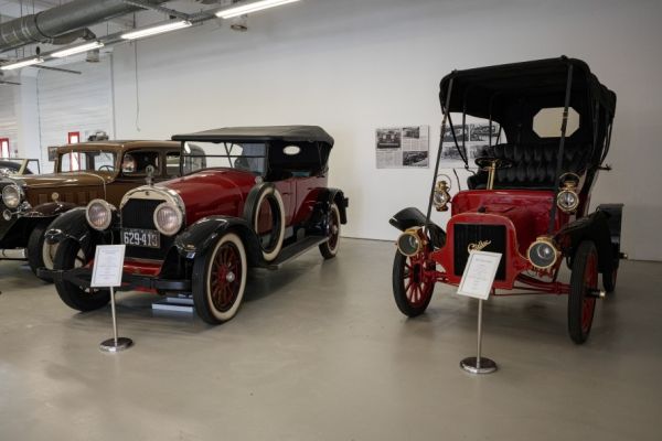 Cadillac Eldorado Corvertibile 1954 136012