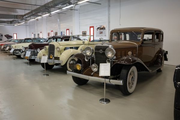 Cadillac Eldorado Corvertibile 1954 136013