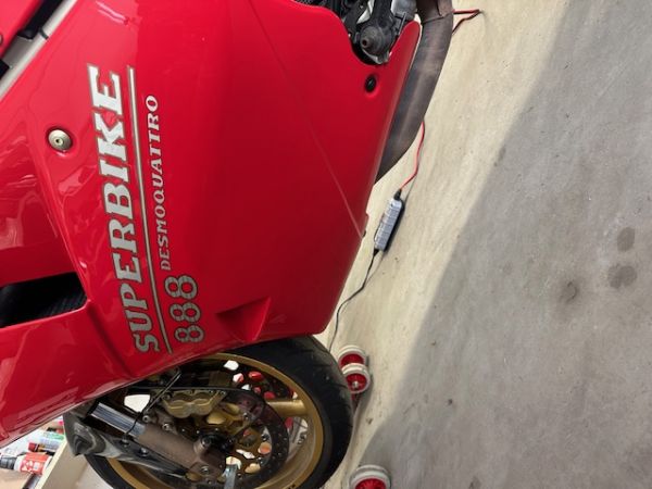 Ducati 888 1993 136152